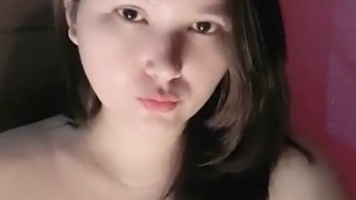 Madu Host Tobrut Bugil Remas Susu